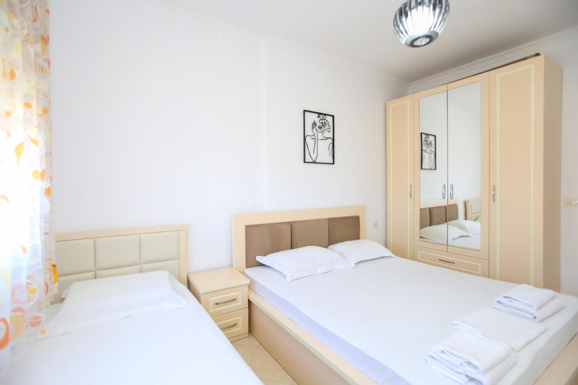 Seascape Apartments Vlorë Εξωτερικό φωτογραφία