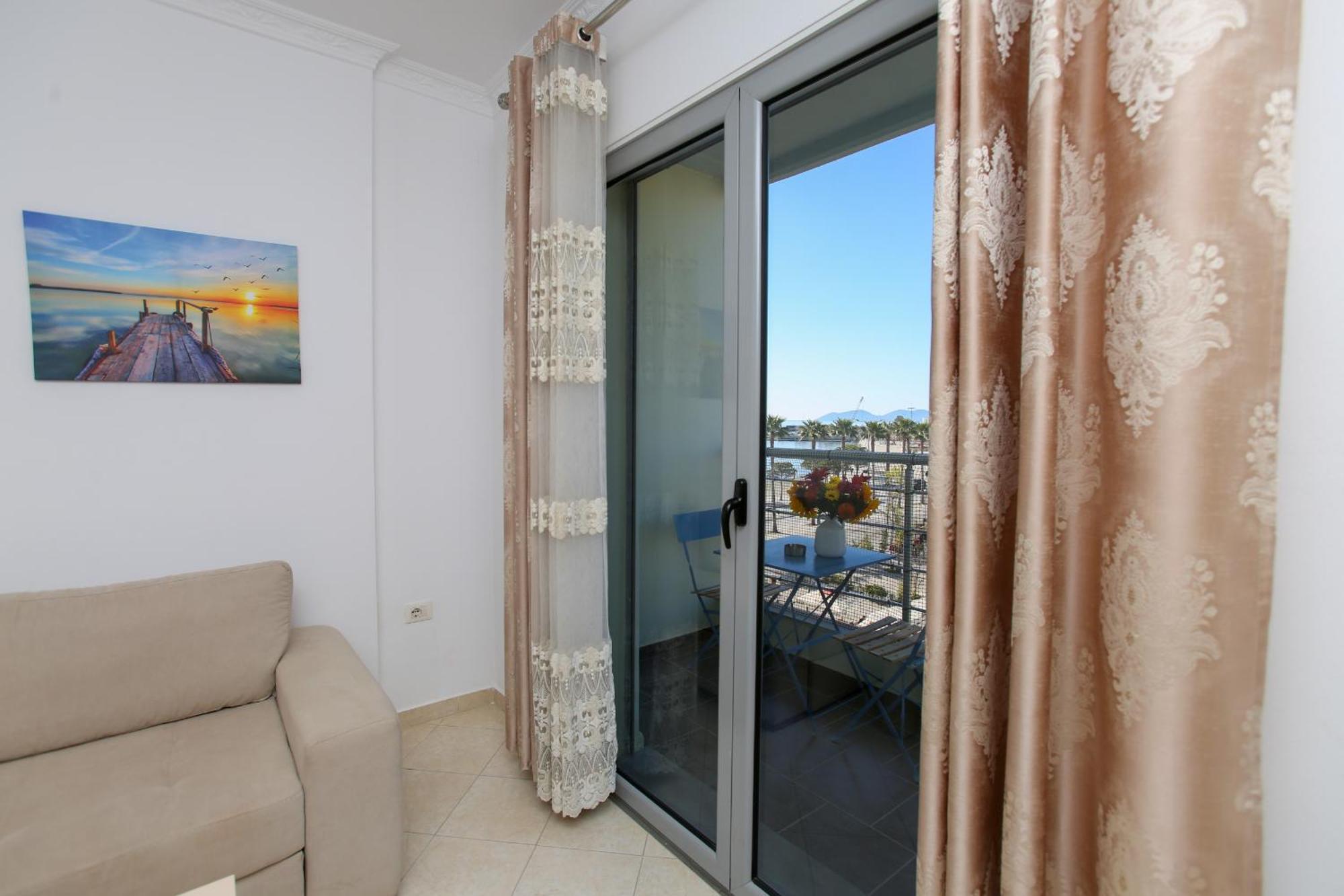Seascape Apartments Vlorë Εξωτερικό φωτογραφία